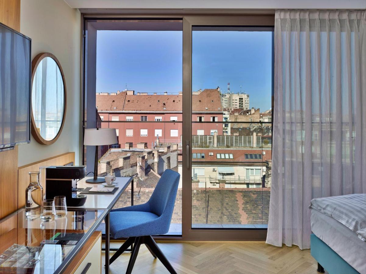 Est Grand Hotel Savoy 부다페스트 외부 사진