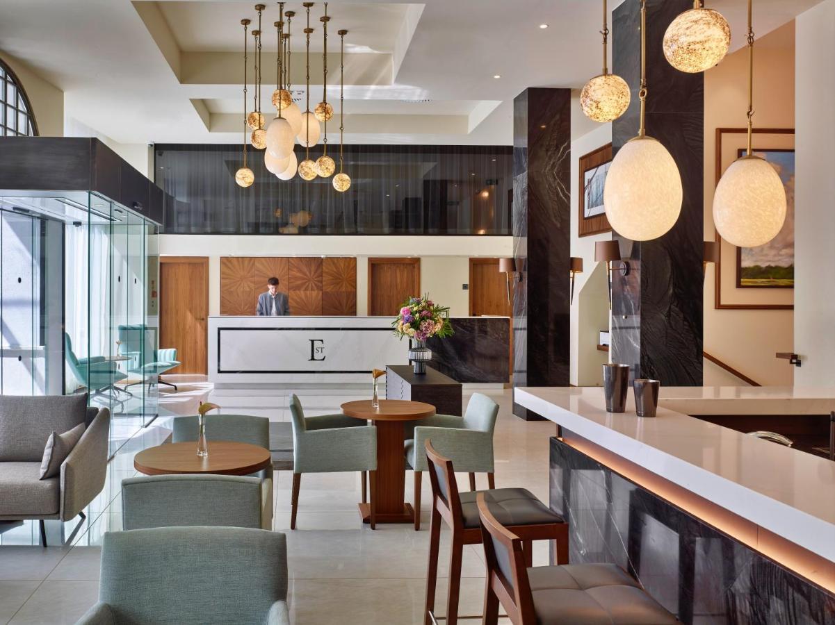 Est Grand Hotel Savoy 부다페스트 외부 사진