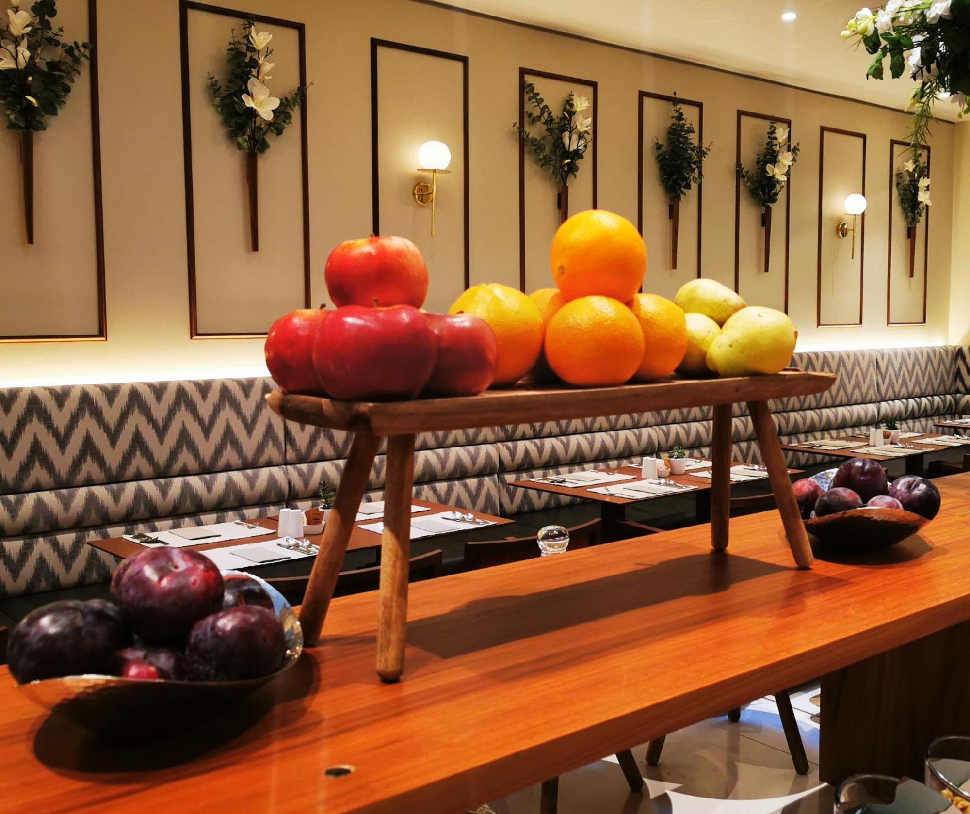 Est Grand Hotel Savoy 부다페스트 외부 사진
